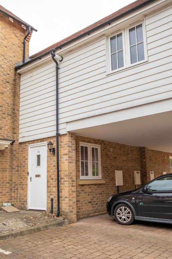 The Chaucer - Modern 3 Bed Home With Parking Close To City Centre Canterbury Exteriör bild