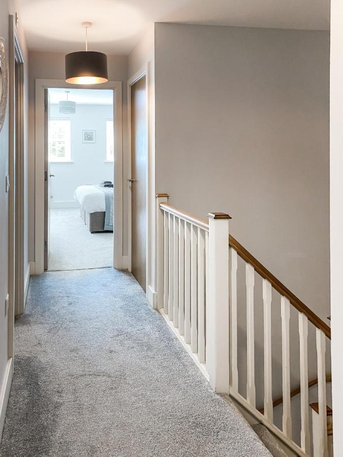 The Chaucer - Modern 3 Bed Home With Parking Close To City Centre Canterbury Exteriör bild