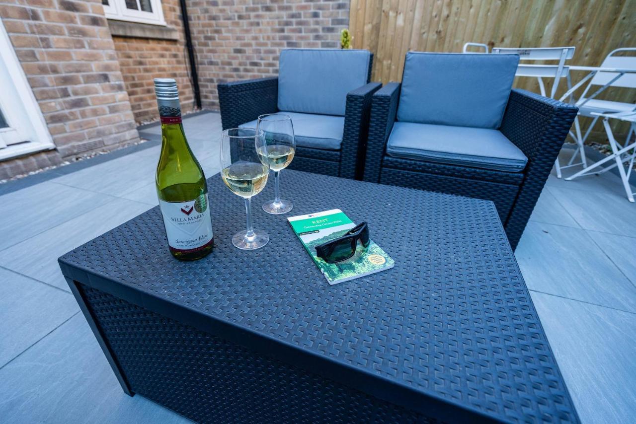 The Chaucer - Modern 3 Bed Home With Parking Close To City Centre Canterbury Exteriör bild